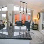 Waters Edge Дом отдыха