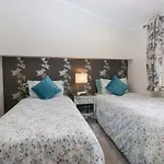 Дом отдыха Waters Edge Уиндермир