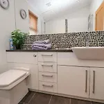 Дом отдыха Waters Edge *