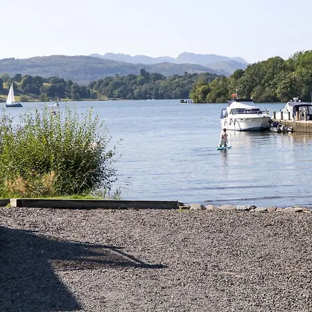 Waters Edge * Windermere