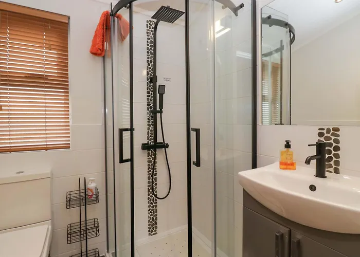 Holiday home Waters Edge